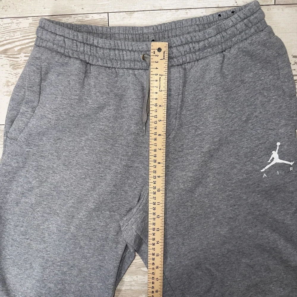 Jordan Sweatpants Mens Medium Gray‎ Fleece Joggers Elastic Waist Pockets Jumpman